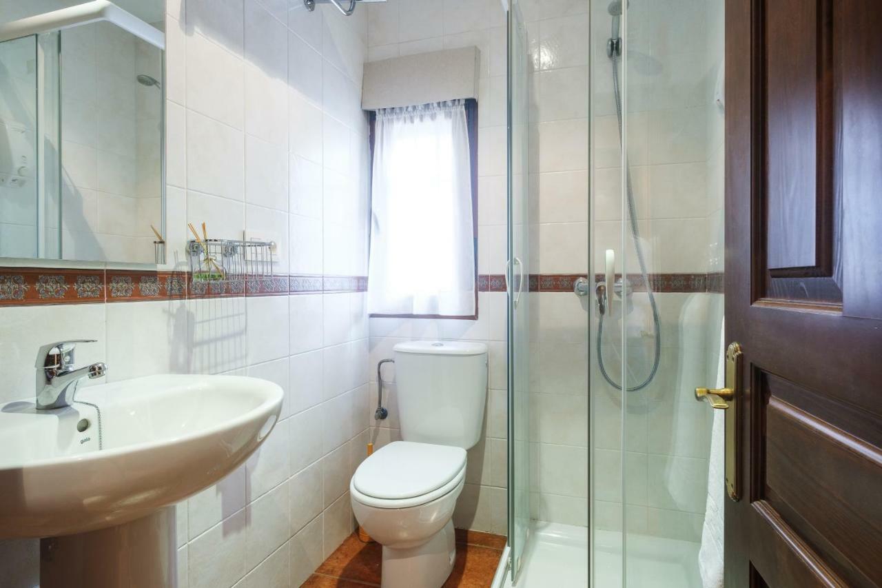 Apartamentos De Herminia Manzaneda  Экстерьер фото