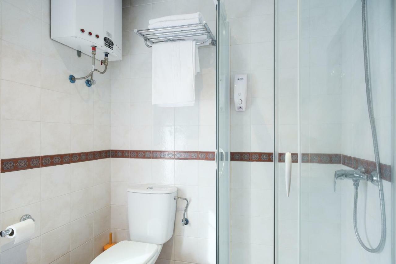 Apartamentos De Herminia Manzaneda  Экстерьер фото